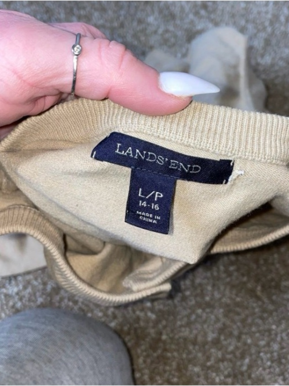 Lands' End Women's Light Cream/beige Crewneck Button Cardigan lightweight SZ L - Picture 6 of 7